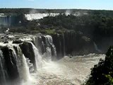 bresil-iguacu-chutes-eau-panorama