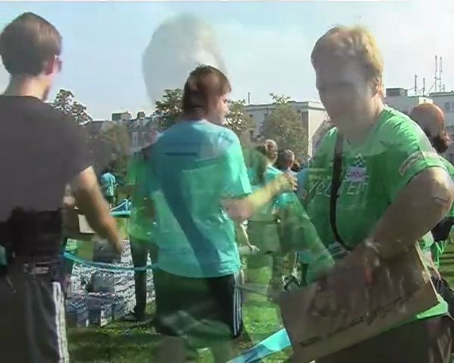 CRUK | Volunteering | Volunteer with Cancer Research UK