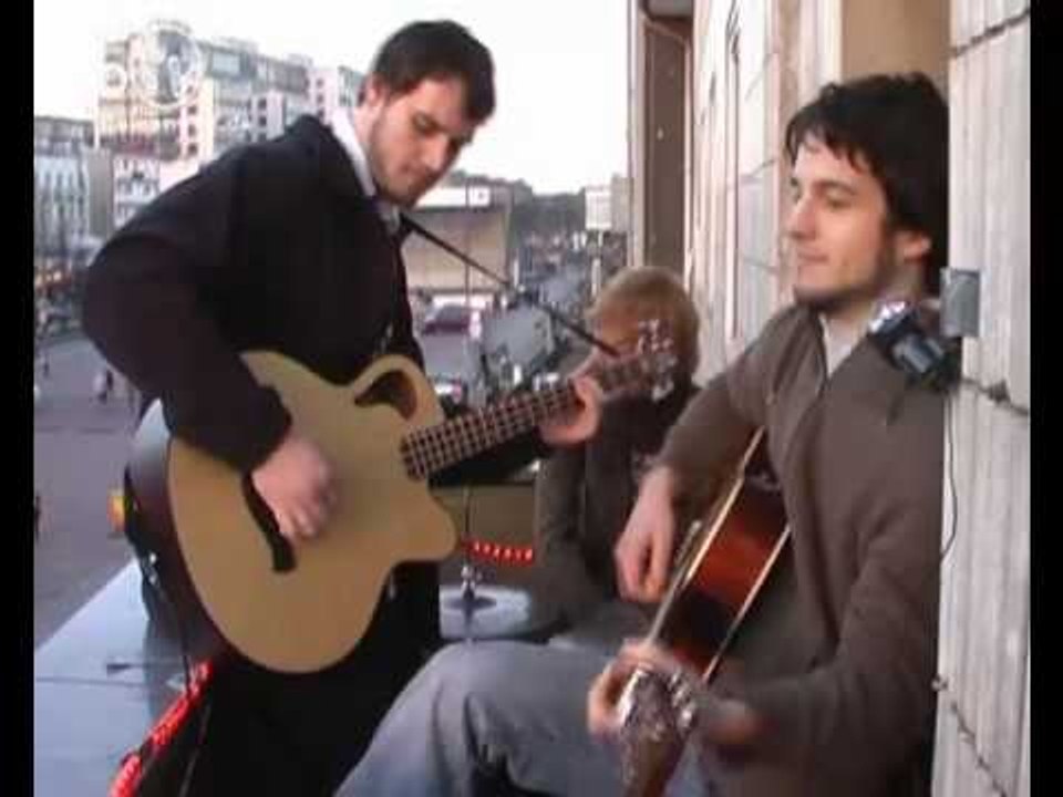 BABY BENZIN (BalconyTV)