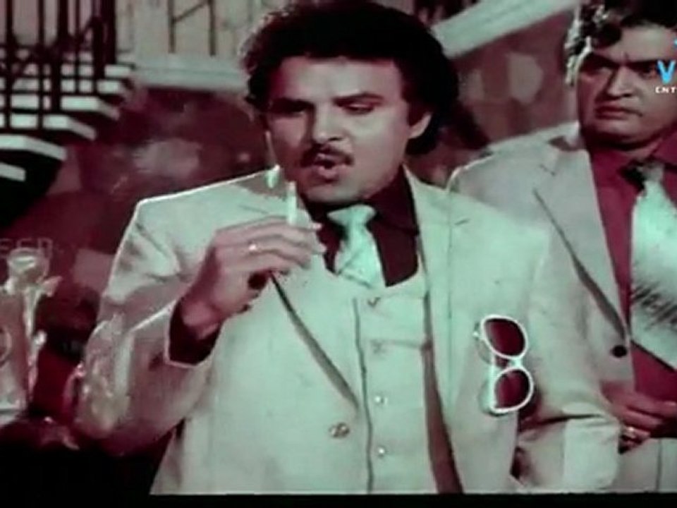 Dhorakani Dongalu -  Sarath Babu Plans To Ruin Krishna