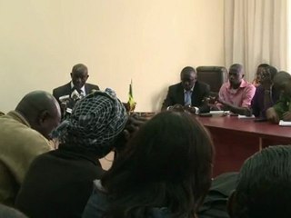 Sénégal: la présidence "regrette" les violences électorales