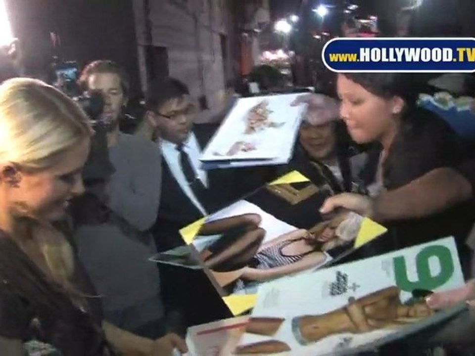 Paris Hilton Signs Autographs For Fans At Jimmy Kimmel Live
