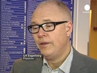 Svezia: sopravvive per due mesi intrappolato nell'auto a...