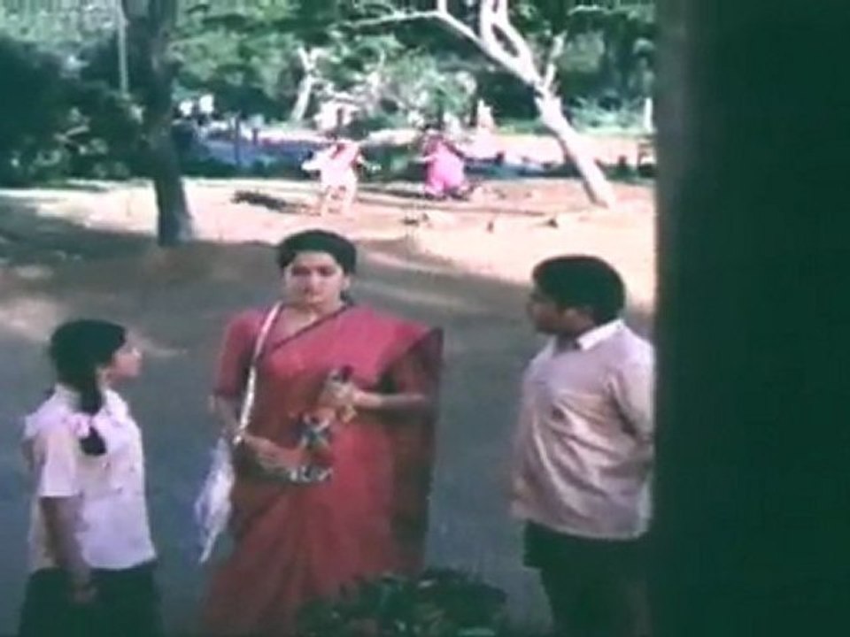 Dongakollu - Sumalatha Angry On Rajendra Prasad