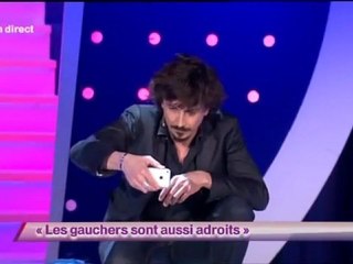 Arnaud Tsamere - Les gauchers sont aussi adroits