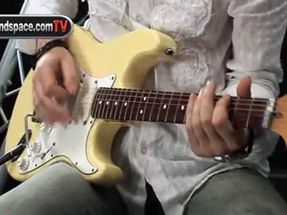 Guitar Tech Crash Course-Boss Pedals-Dynamic Wah, Octave & Compression