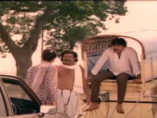 Khaidi No 786 - Heroine Meets Hero