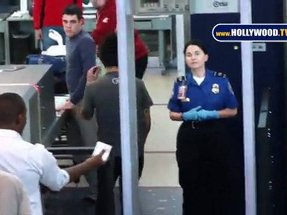 Celebrity GPS, Featuring Will Smith, Avril Lavigne, Pete Wentz & More!