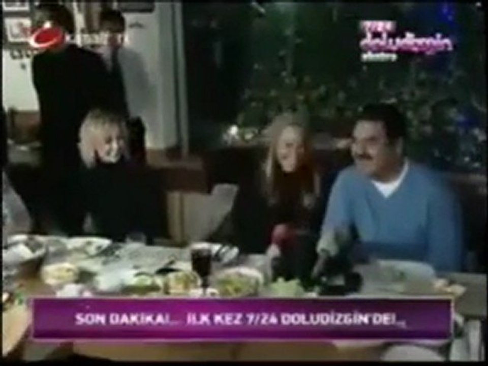 ŞOKK!! İbrahim Tatlıses Ve Hülya Avşar Yemekte Bir Araya Geldi