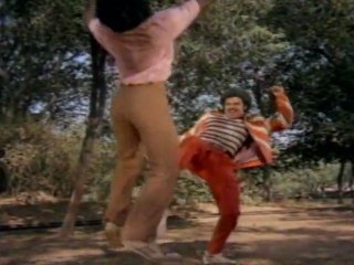BHARYA BHARTHALA BANDHAM   Fight 03