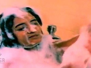 Enga Veettu Deivam - Bathing Scene