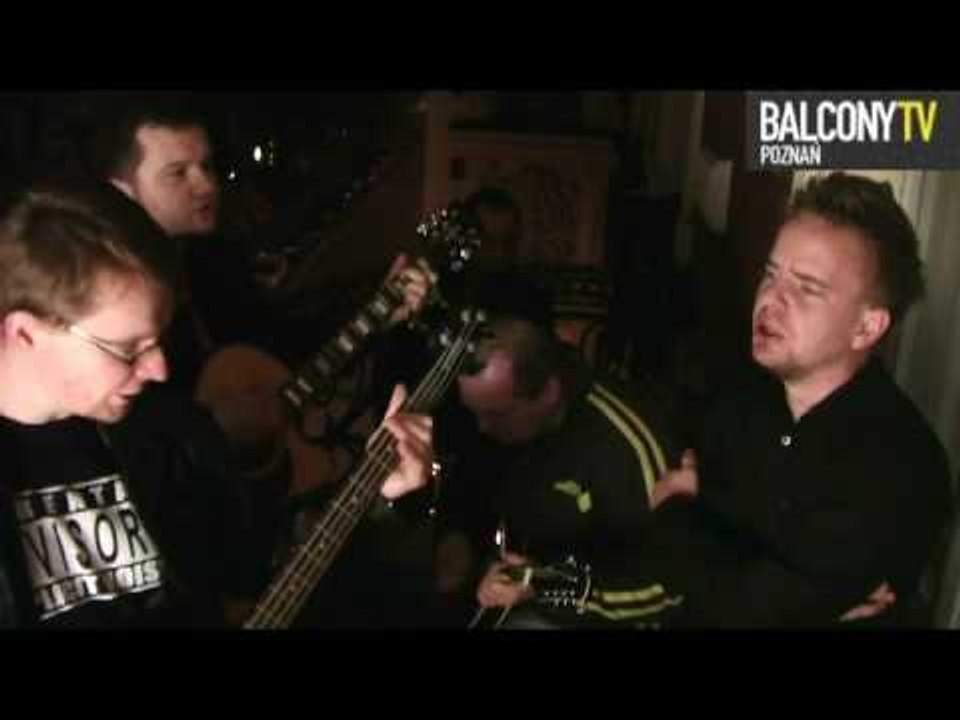 DELBIRT - TRAIN (BalconyTV)