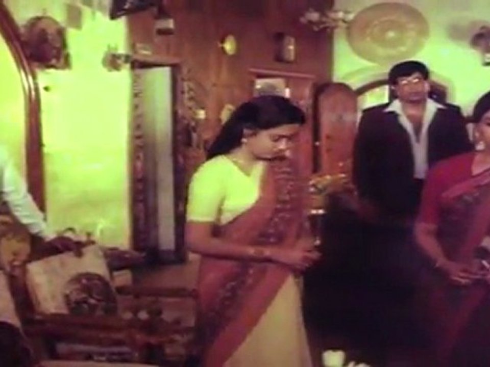 Simhadwani - Judge Giving Warning