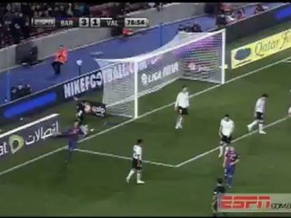 Η απίστευτη ντρίμπλα του Τέγιο (Μπαρτσελόνα-Βαλένθια)