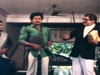 Dongakollu - Raavi Kondala Rao Suggesting Rajendra Prasad