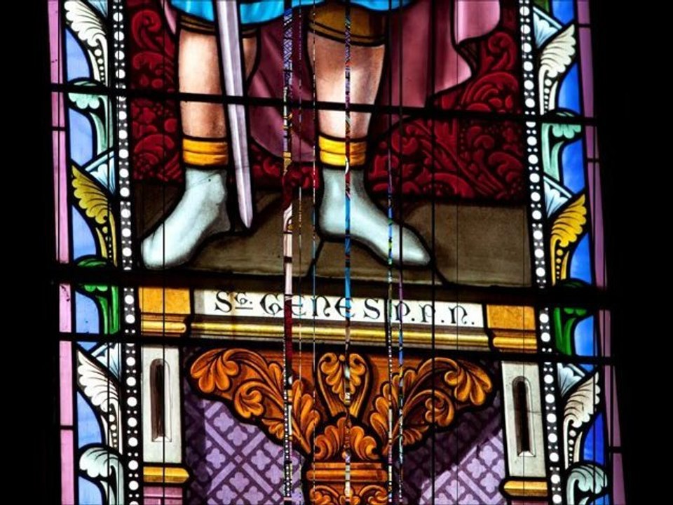 Vitraux eglise de St genés Champespe (63)