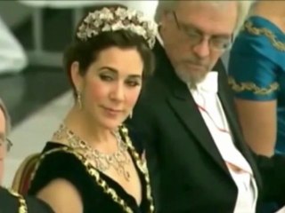 Des yeux baladeurs sur la princesse Mary du Danemark