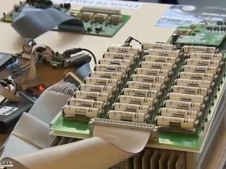 François Fillon lance le site Nano-INNOV (Essonne)