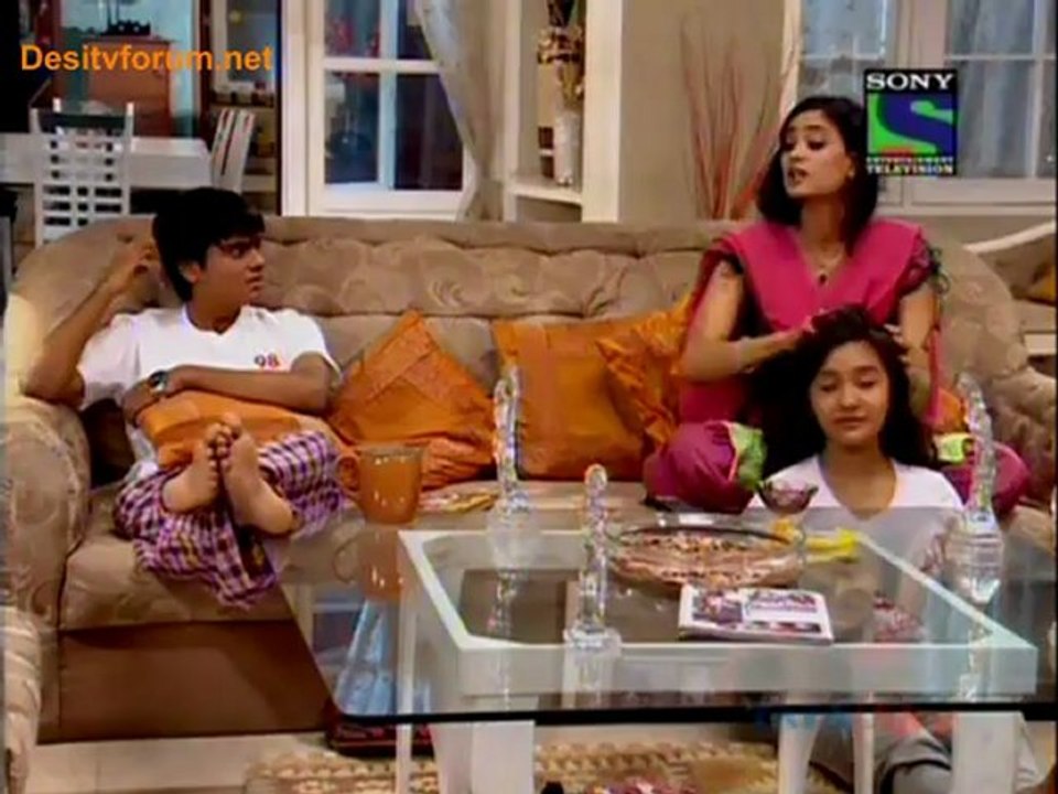 Parvarish Kuch Khatti Kuch Meethi - 21st February 2012 Video Watch Online P1