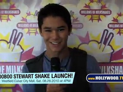 BooBoo Stewart Launching Shake at Millions of Milkshakes Westfield Culver City!