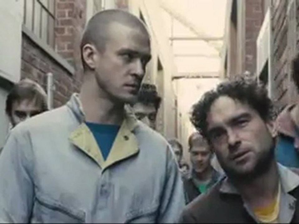 In Time - Deleted Scene - Time to Stand Around