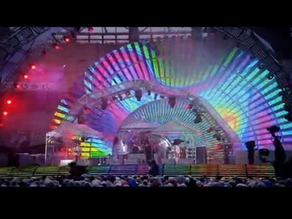 [L-F] L'Arc~en~Ciel - Love Flies LIVE [Español + Karaoke]