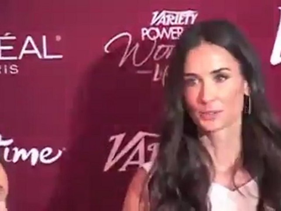 Ashton Kutcher Enjoys The Single Life