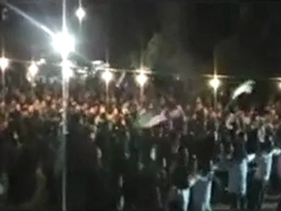 فري برس حمص القصور  مسائية حرااائر القصور  فدااااء لأهل باباعمر  والاحياء المحاااصرة  رااائعة  21 2 2012