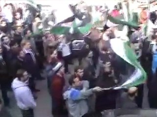 فري برس  حمص حي الملعب  تشيع 3 أطفال من آل الجنيات  21 2 2012 ج1