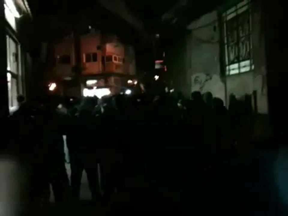 فري برس   دمشق  جوبر مظاهرة مسائية حاشدة يوم الثلاثاء 21 2 2012