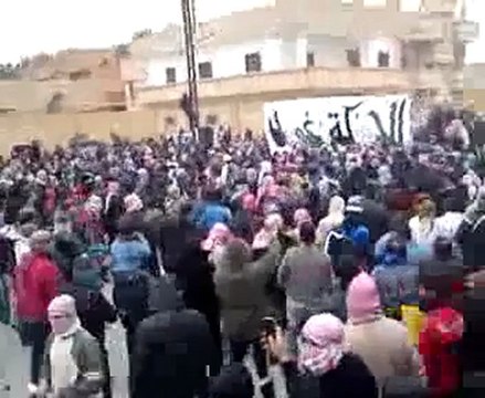 فري برس الحسكة غويران طفل يهتف بالمظاهرة حرام عليك 17 2 2012