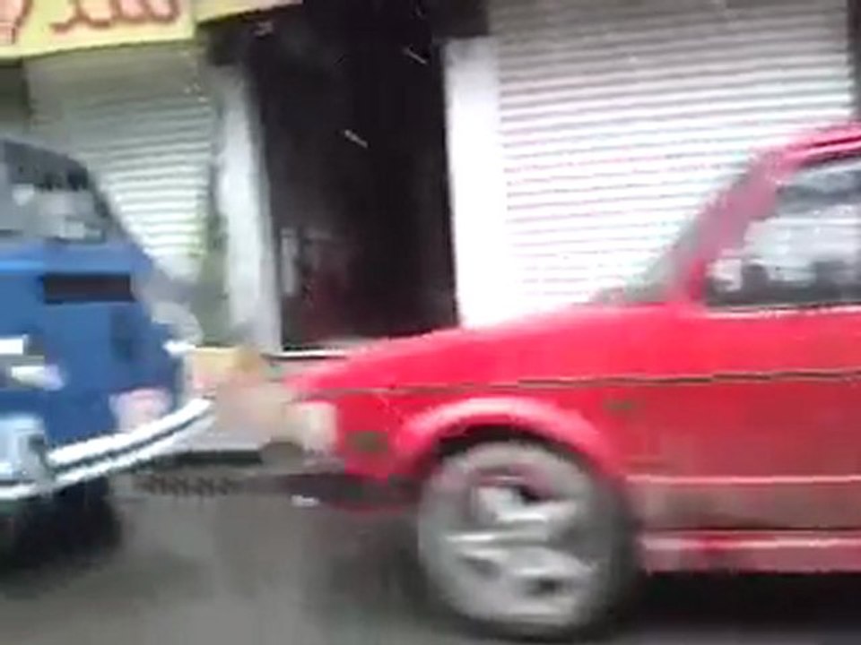 فري برس   إضــراب عام في حي بـرزة احتجاجا على خطف جثامين شهداء 18 2 2012 ج1