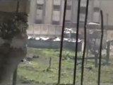 فري برس   حمص باباعمرو إحدى الدبابات اللتي تقصف الحي 20 2 2012