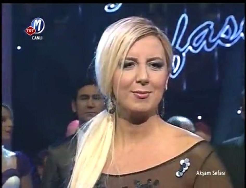 Ayşe İnak Ekiz-Gönül Aşkınla Gözyaşı Dökmekten Usandı Artık