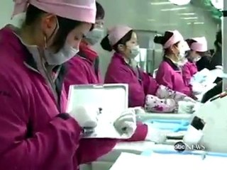 Bên trong nhà máy sản xuất hàng Apple (1)