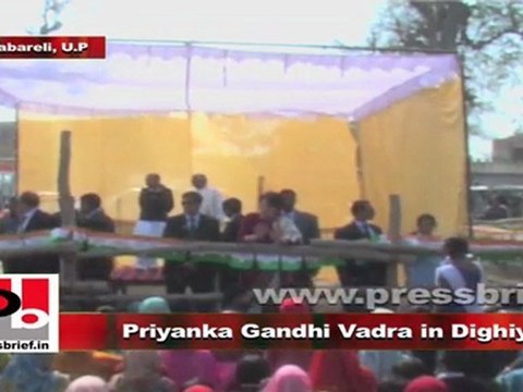 Priyanka Gandhi Vadra in Dighiya (Raebareli) Support congress to bring in changes in UP