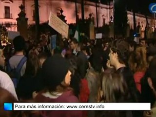 Miles de personas en Andalucía se solidarizan con los estudiantes valencianos