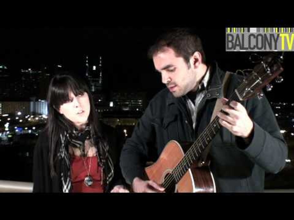 HOLLEY MAHER - WRECKING BALL (BalconyTV)