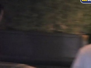 David Arquette Disguises Self as Bell Boy at Roosevelt!