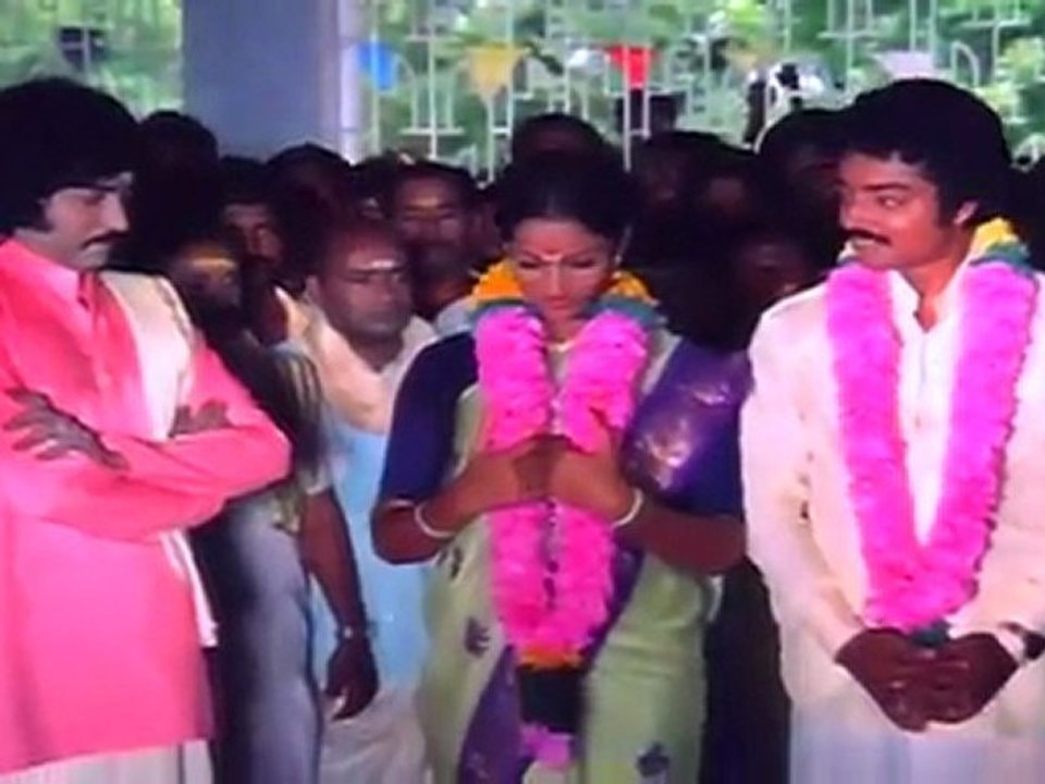 JAATHIPPOKKAL SCENE 10