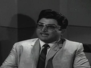 Deivam Pesuma - Hero Resigns to Job