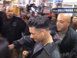 Pauly D fans go wild for him at Planet Hollywood Times Square