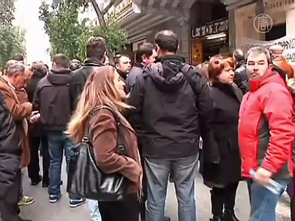 Greeks Protest More Austerity as EU Seals Bailout Deal