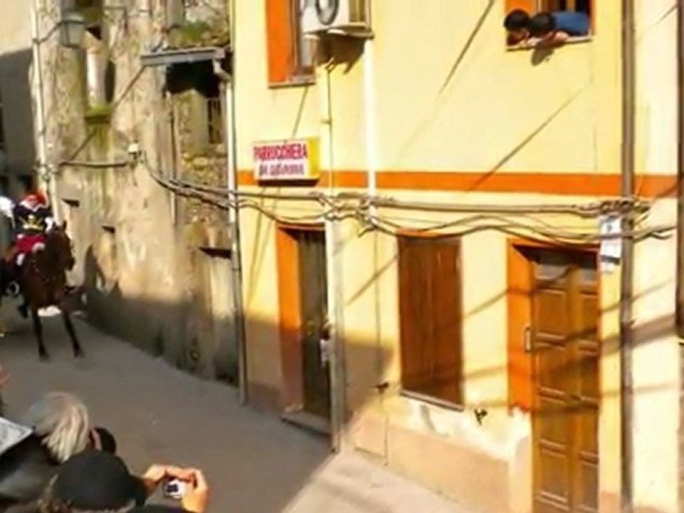 Su Carrasecare: Sardegna fra mito e tradizione...