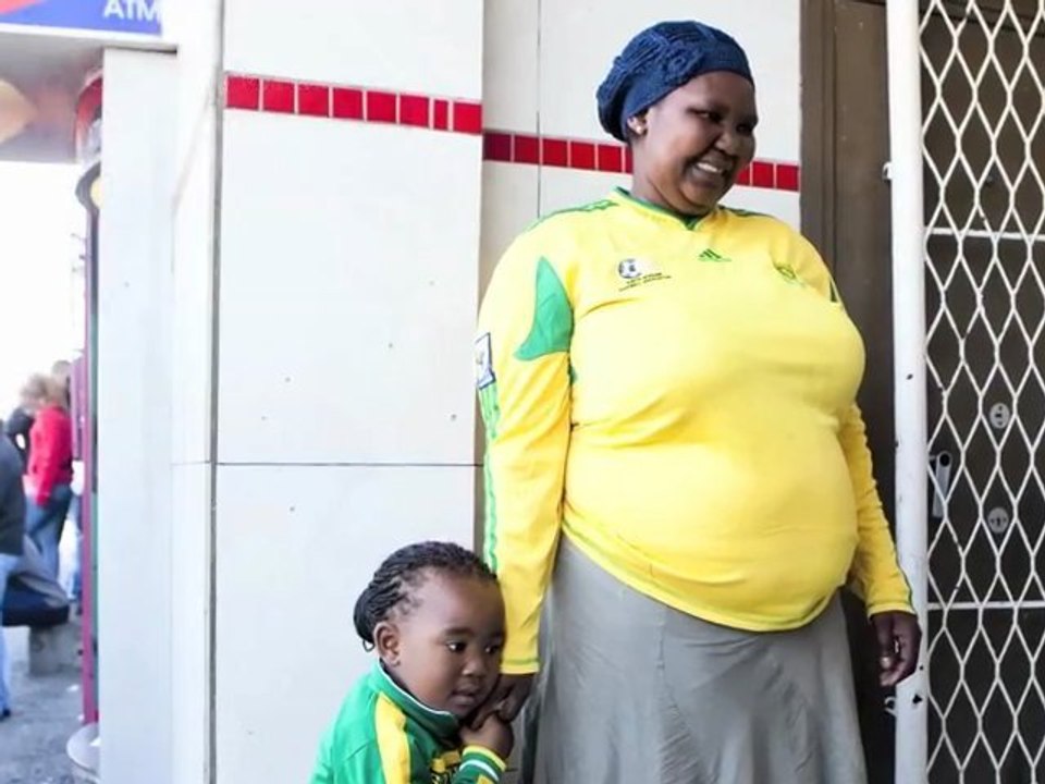 Born HIV Free: Nobukhosi and Phelisa's World Cup
