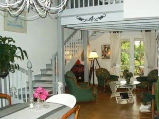 IMMOBILIER CHARENTE MARITIME MAISON 1708.wmv
