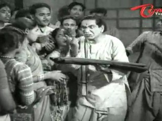 Balay Ammayilu Songs - Nanemaina - NTR - Savithri