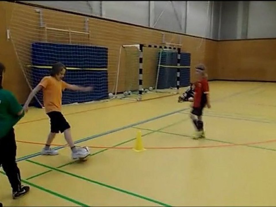 E Jugend Training 22.2. Part II