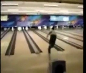 Bowling FAIL - video Dailymotion