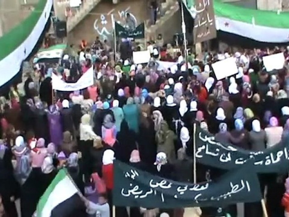 فري برس   حمص مظاهرة حرائر الحولة اربعاء الشهيد رامي السيد 22 2  2012